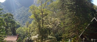 Discover the richness of peace Chalet for 2 in the heart of Serra dos Organizas.