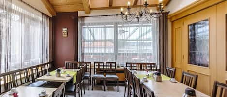 Petit déjeuner continental compris tous les jours