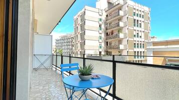 Deluxe Studio | Terrace/patio