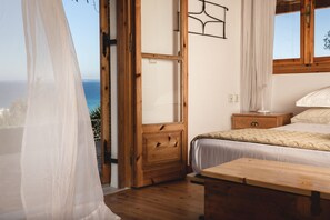 3 habitaciones y caja de seguridad en la habitación 