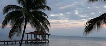Coco's Beachfront Cabanas