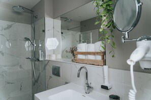Blasky Four | Bathroom