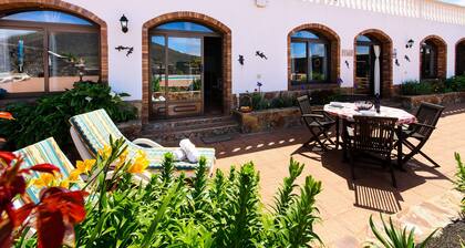 Villa Clara 1 : Grande Piscine, Vue Imprenable, Terrasse, Jardin et Wi-Fi Ă Lanzarote
