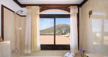 Clara Suite 1: Large Pool, Spectacular Views, Terrace, Garden & Wi-Fi