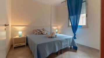 1 Schlafzimmer, Bügeleisen/Bügelbrett, kostenloses WLAN, Bettwäsche