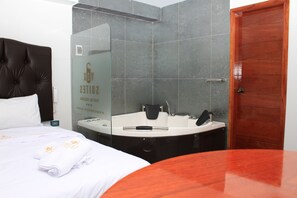 Traditional Suite