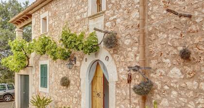 Finca "Villa Sa Punta" With Pool and Idyllic Terrace