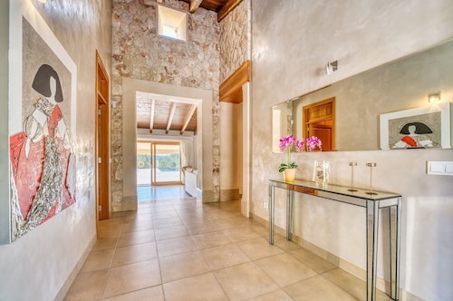 Finca Sa Garriga for 6 persons near Ariany Mallorca