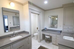 Hair dryer, towels, toilet paper