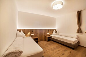 2 chambres, Wi-Fi gratuit, draps fournis