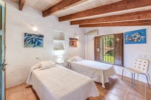 3 多间卧室、熨斗/熨衣板、免费 WiFi、床单