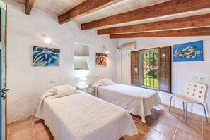 3 chambres, fer et planche Ă repasser, Wi-Fi gratuit, draps fournis
