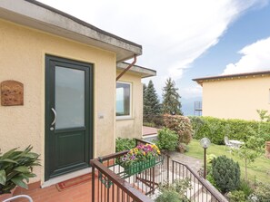 Property grounds - Bright with garden - Apartment San Zeno di Montagna (San Zeno di Montagna)