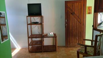 Minibar, free WiFi
