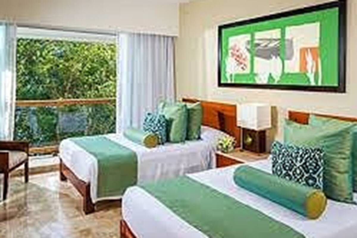 Apartment, 2 Bedrooms | WiFi (free), individually decorated, individually furnished, bed sheets