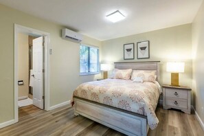 6 habitaciones, escritorio, tabla de planchar con plancha y wifi gratis 