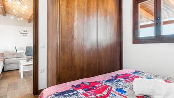 2 soveværelser, strygejern/strygebræt, gratis Wi-Fi, sengetøj