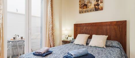 1 bedroom, iron/ironing board, free WiFi, bed sheets