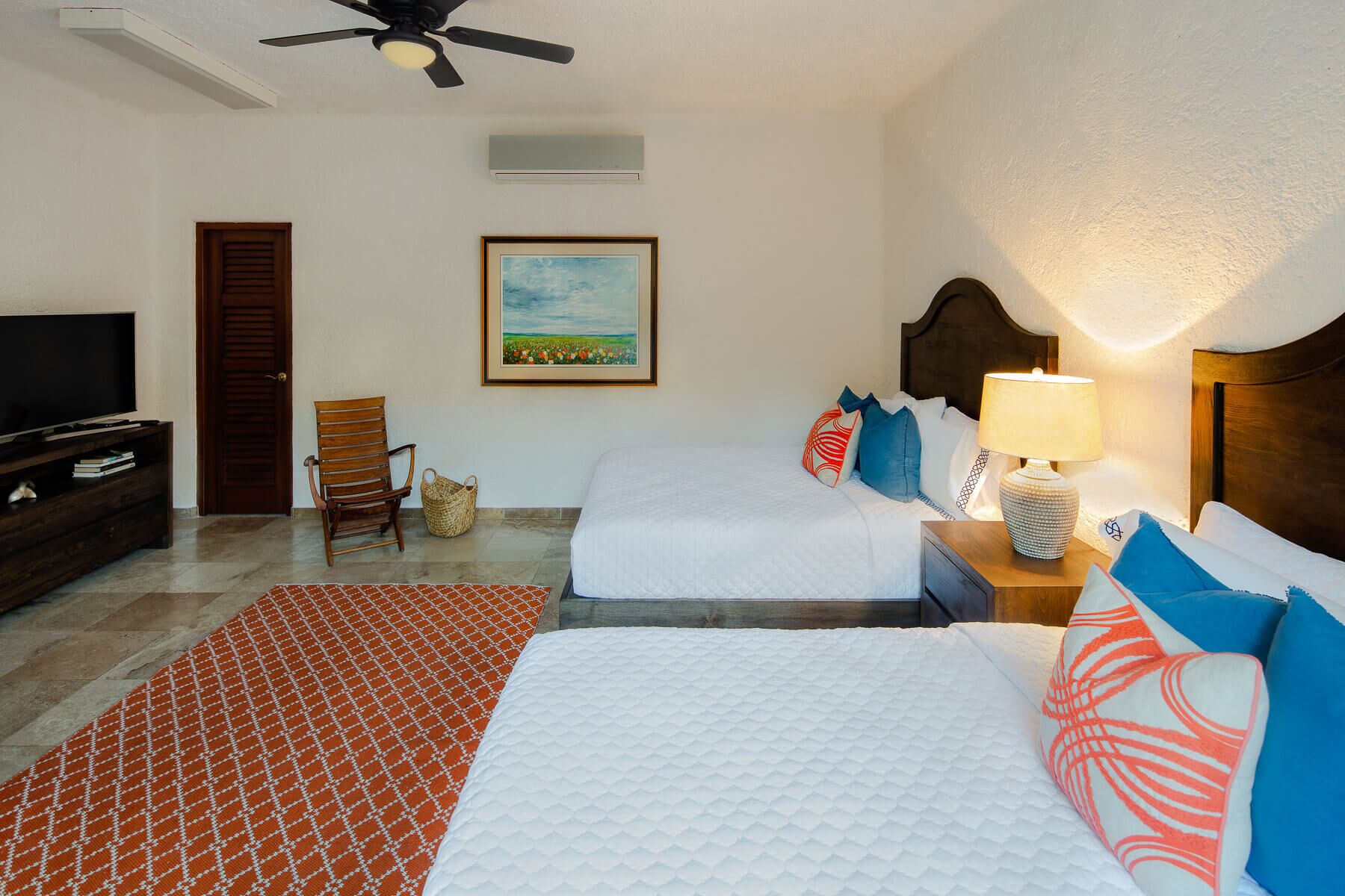 5 habitaciones y ropa de cama 