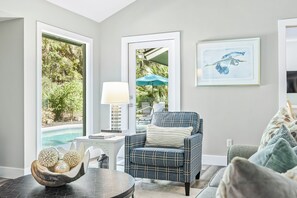 Smart TV - 27 Hollyberry Lane: A BESTNEST by Beverly Serral (Hilton Head Island)