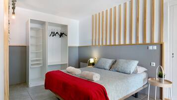 1 chambre, fer et planche à repasser, Wi-Fi gratuit, draps fournis