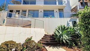 Exterior - Villa Moniz - Four Bedroom House, Sleeps 8 (Funchal)