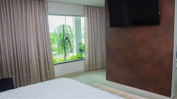 Master Suite View to the Private Garden | Free WiFi
