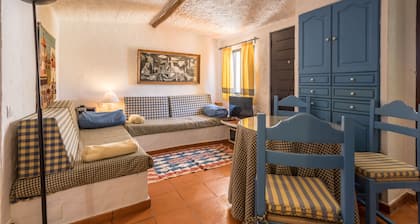 Spacious Villa "Morena" with Wi-Fi, Garden, Terrace, Balcony & Pool