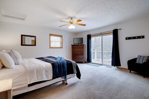 6 bedrooms, WiFi, bed sheets, wheelchair access