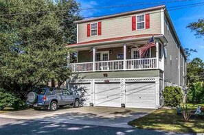 Exterior - BEAUTIFUL TWO BEDROOM  HOUSE (Surf side beach)