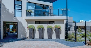 Front of property - Shan C (Wilderness)