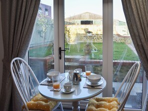 Unclassified image, 5 of 17, button - 1 bedroom accommodation in Scruton, near Northallerton (Scruton, near Northallerton)