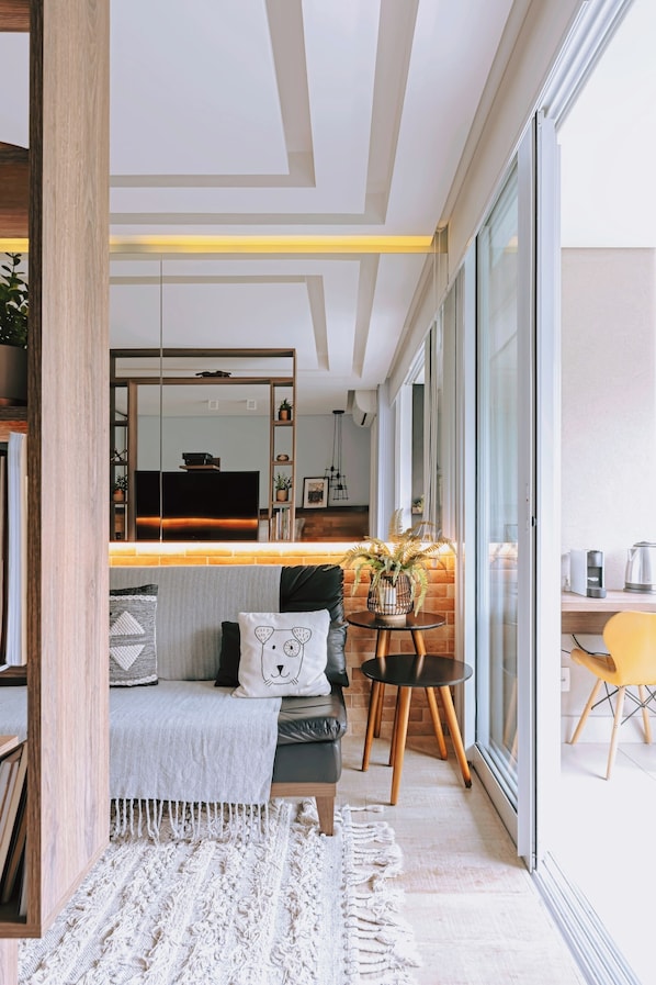 1 غرفة نوم ومكواة/لوح كي وواي فاي وملاءات أسرّة