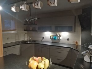 Private kitchen - melina's room (Burnhaupt-le-Bas)