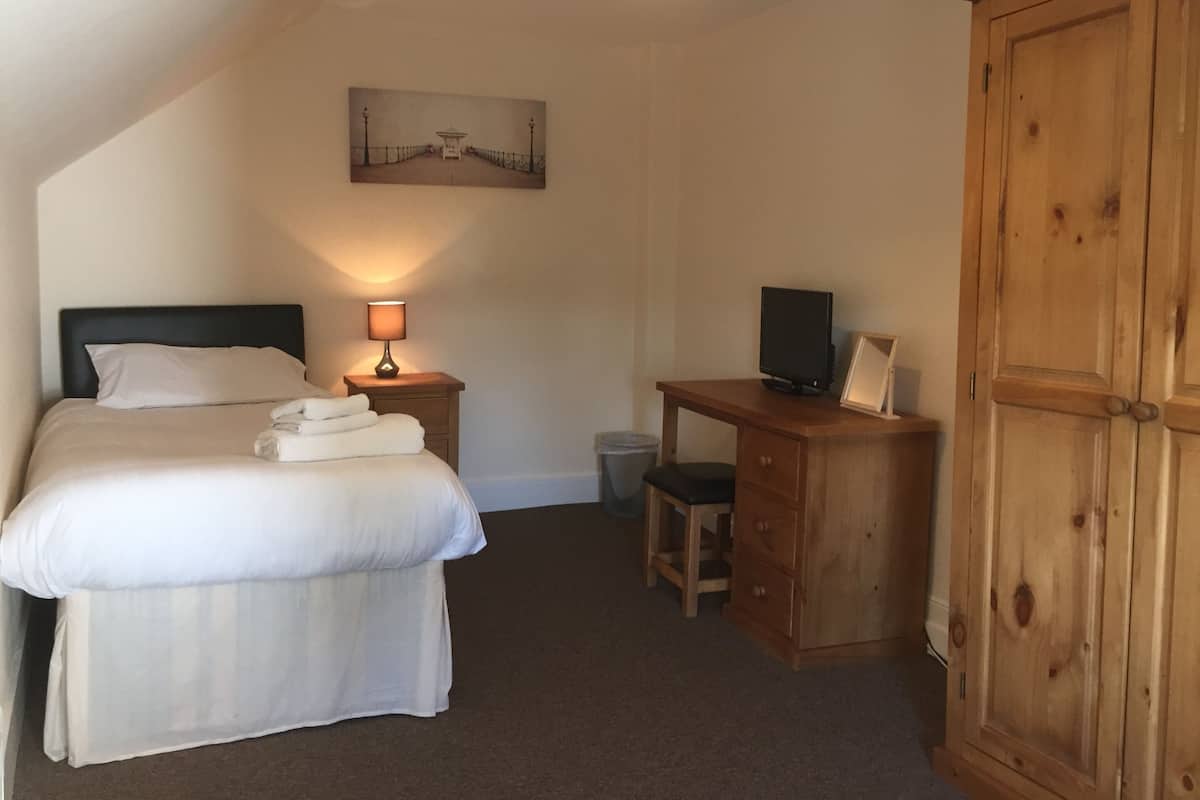 Standard Single Room, Ensuite