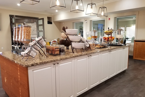 Free daily self-serve breakfast