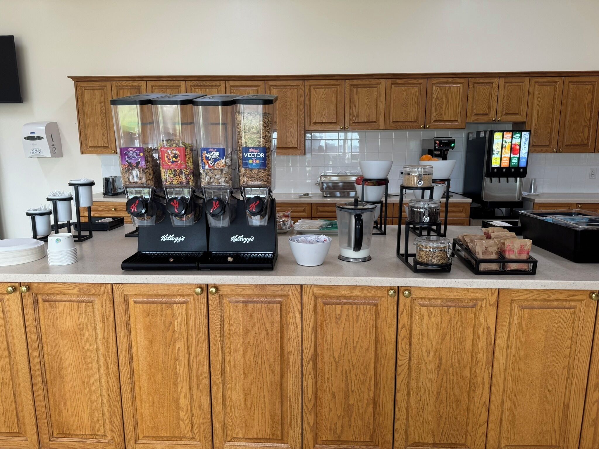 Free daily buffet breakfast