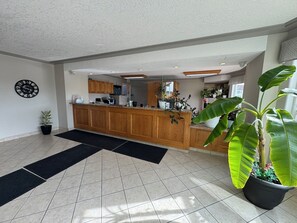Reception - Western Budget Motel Whitecourt 3 (Whitecourt)