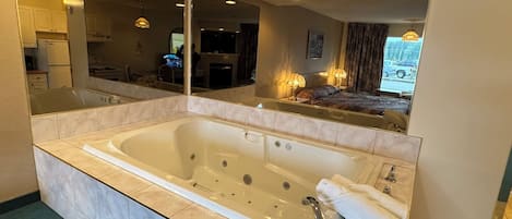 Executive kamer, 1 kingsize bed (Jacuzzi) | Bubbelbad