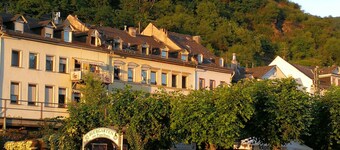 Live romantically in Kaub directly on the Rhine