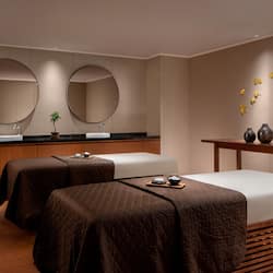 Couples treatment rooms, sauna, steam room, body treatments