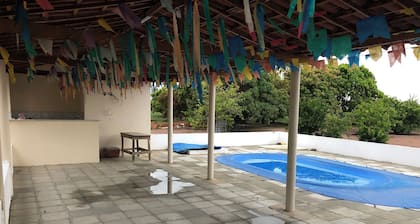 Maison de campagne confortable et trÚs bien située