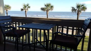 Condo, 2 Bedrooms, 2 Bathrooms | Balcony