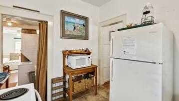 Hus – standard, 3 soverom, kjøkken, ved stranden | Eget kjøkken | Kjøleskap, mikrobølgeovn, ovn og kokeplater