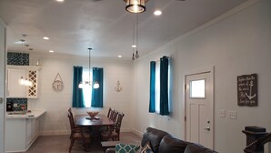 House, 4 Bedrooms, Balcony | Living area - Sea Esta (Galveston)