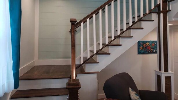Staircase - Sea Esta (Galveston)