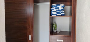 Interior - Beautiful new aparment,  great neighborhood, 2 bedrooms, pool, great view! (Puerto Vallarta)