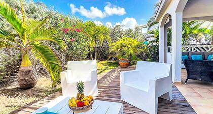 Princess Anaelle · Beachfront, Lage Pool, Privacy, Orient Bay, Deluxe 2 BDR