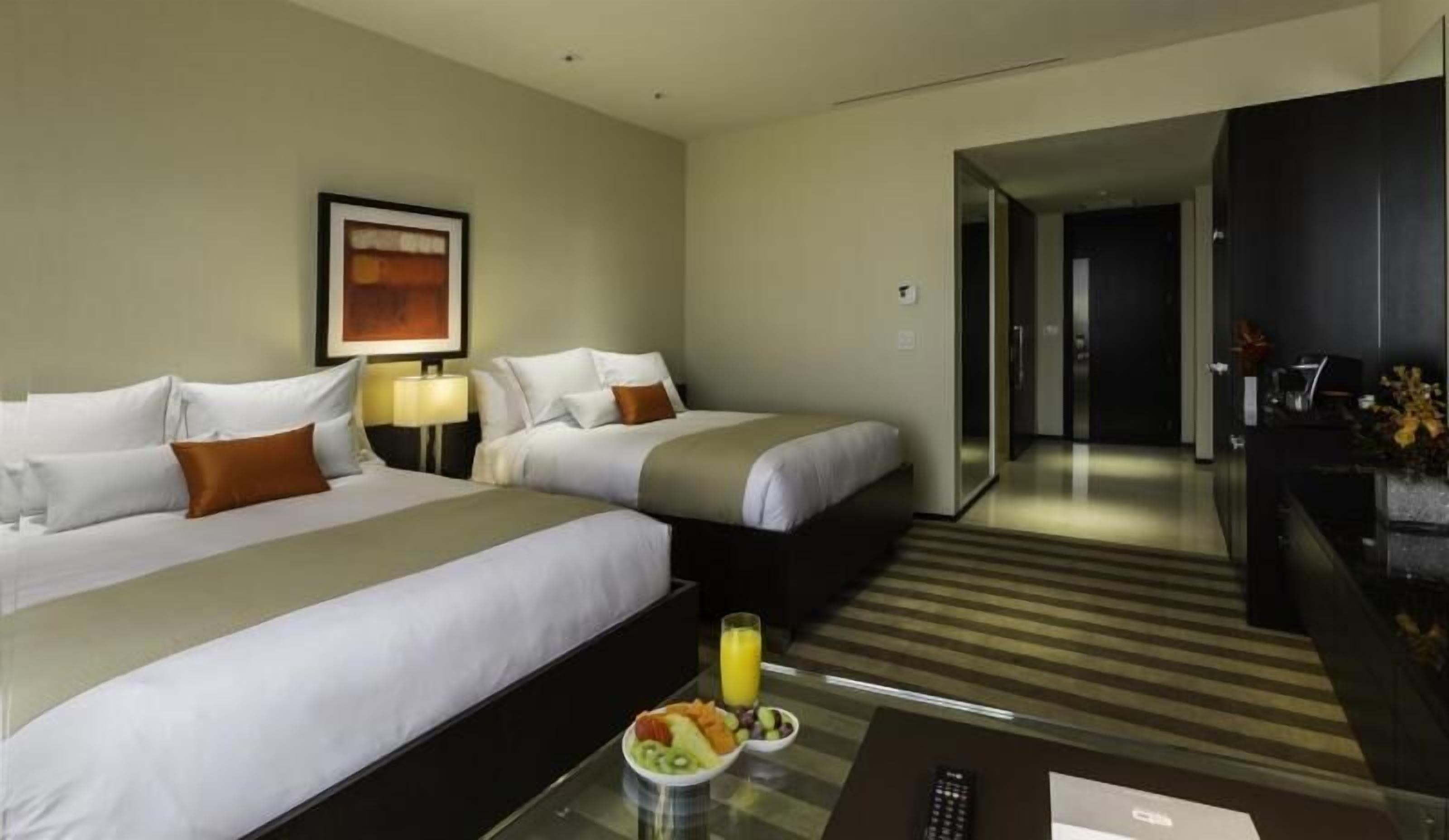 Near Miami International Airport! Outdoor Pool, Close to Best Restaurants