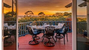 Outdoor dining - PRIVATE Hilltop Home: Stunning Carmel Views, Hot Tub, 3 Balconies, Espresso (Carmel-By-The-Sea)